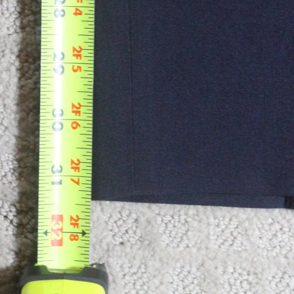 Austin Reed Men's 36x31 Pleated Front Dress Pants - Picture 5 of 5